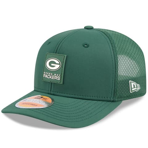 Men's New Era Green Green Bay Packers 2025 Sideline  9SEVENTY Trucker Adjustable Hat