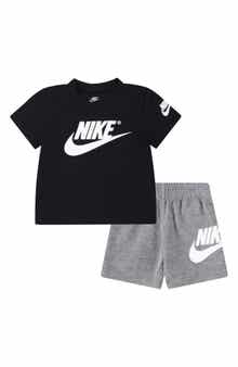 Futura T-Shirt & Shorts Set