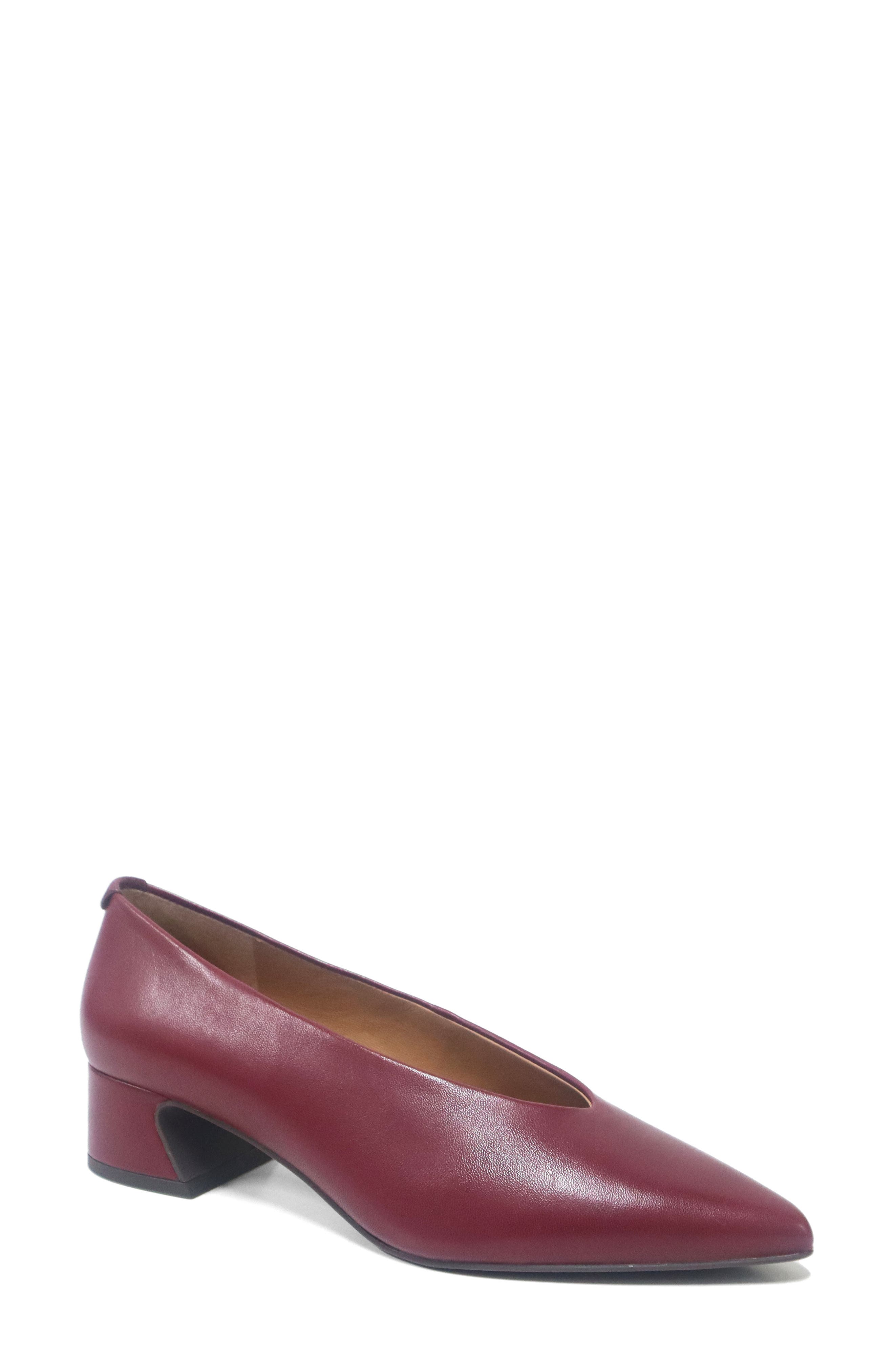 MAPLE LEATHER