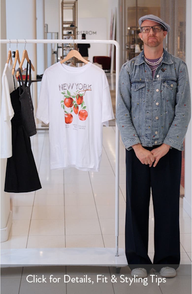 New York Apple Cotton Graphic T-Shirt, sales video thumbnail