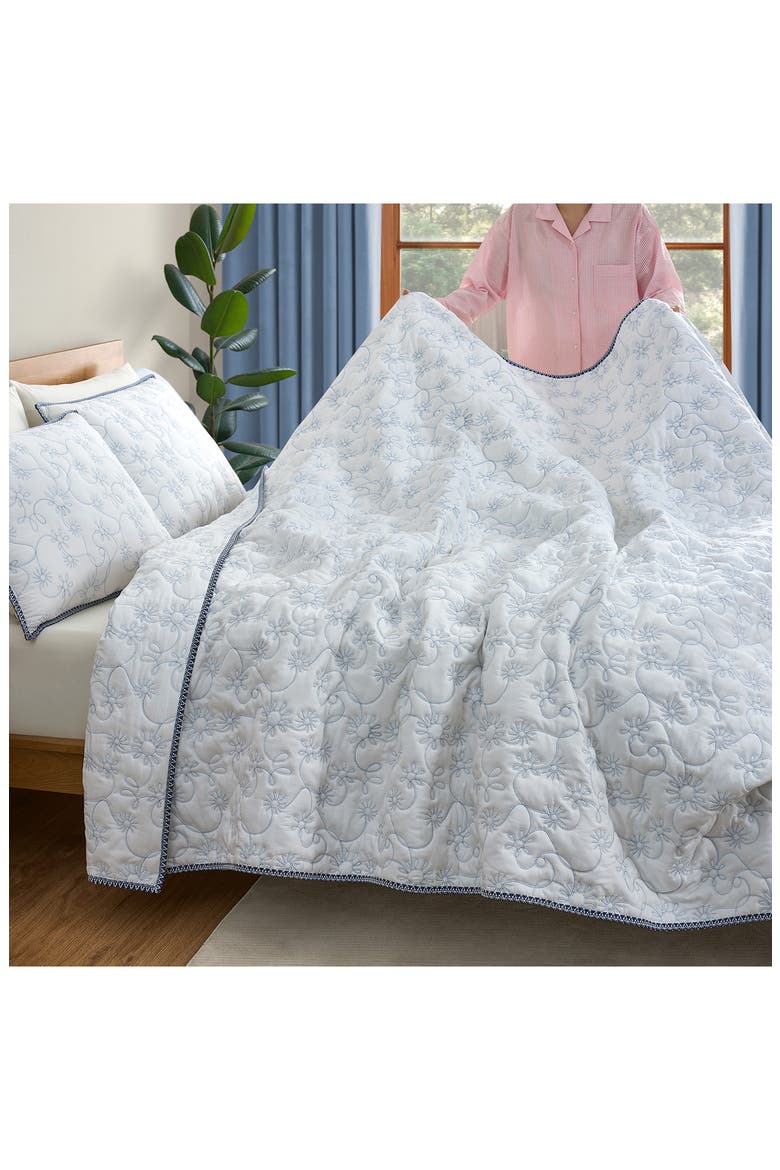 Botanic Embroidered Quilt & Shams Set, Alternate, color, SNOW/ LILAC HINT