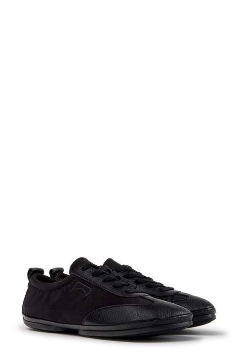 Right Nina Sneaker