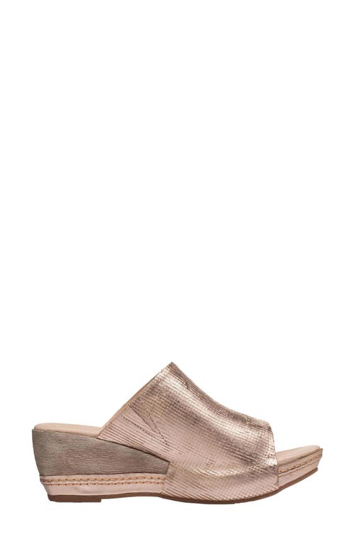 Antelope Donelle Wedge Sandal In Gold