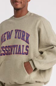 Fear of God Essentials x NFL New York Giants '90s Relaxed Sweatshirt