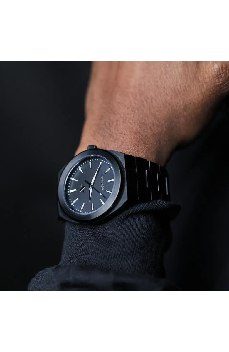 NCMPRBL Elevate Link Phantom Bracelet Watch, 42MM, Alternate, color, Black/Silver