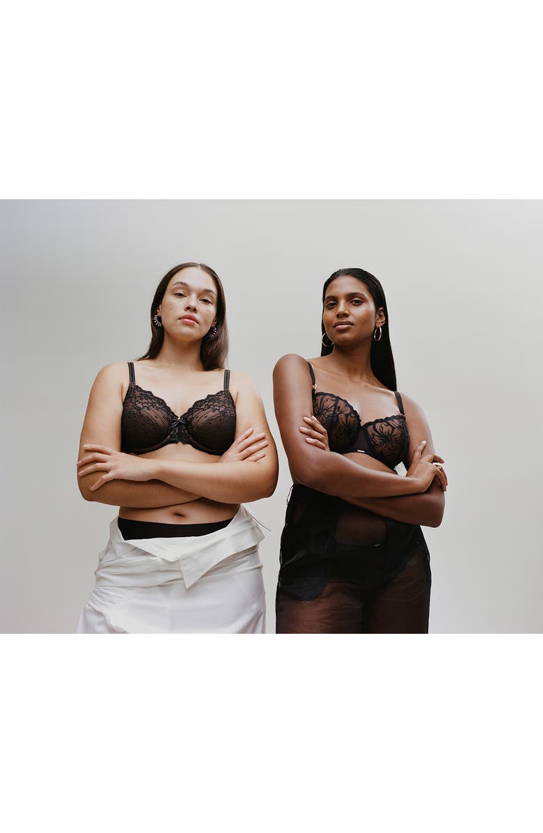 Chantelle Lingerie Fleurs Underwire Plunge Bra, Alternate, color, Black