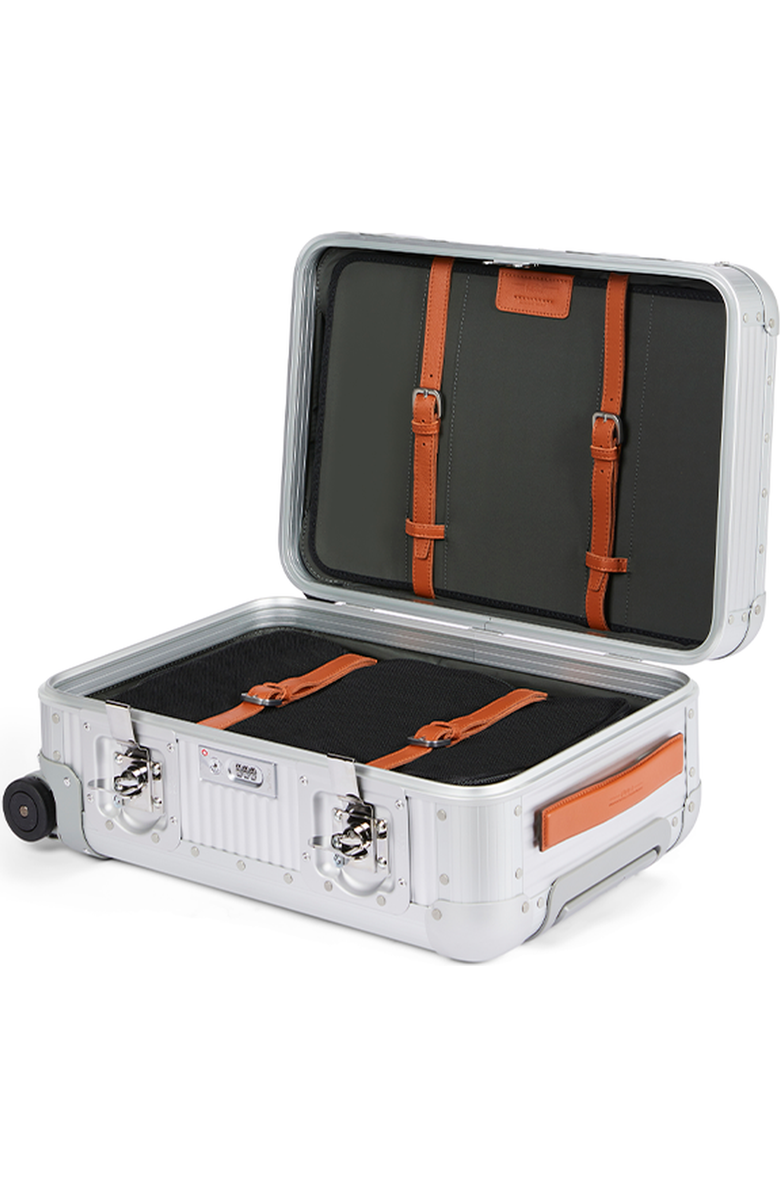 FPM - Fabbrica Pelletterie Milano - US Bank Spinner 53 Suitcase, Alternate, color, Moonlight Silver