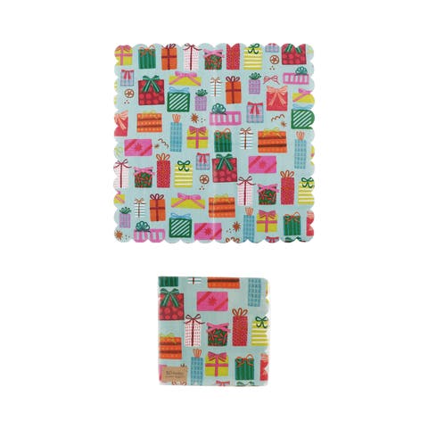 Scalloped Paper Dinner Napkins with Festive Gift Pattern