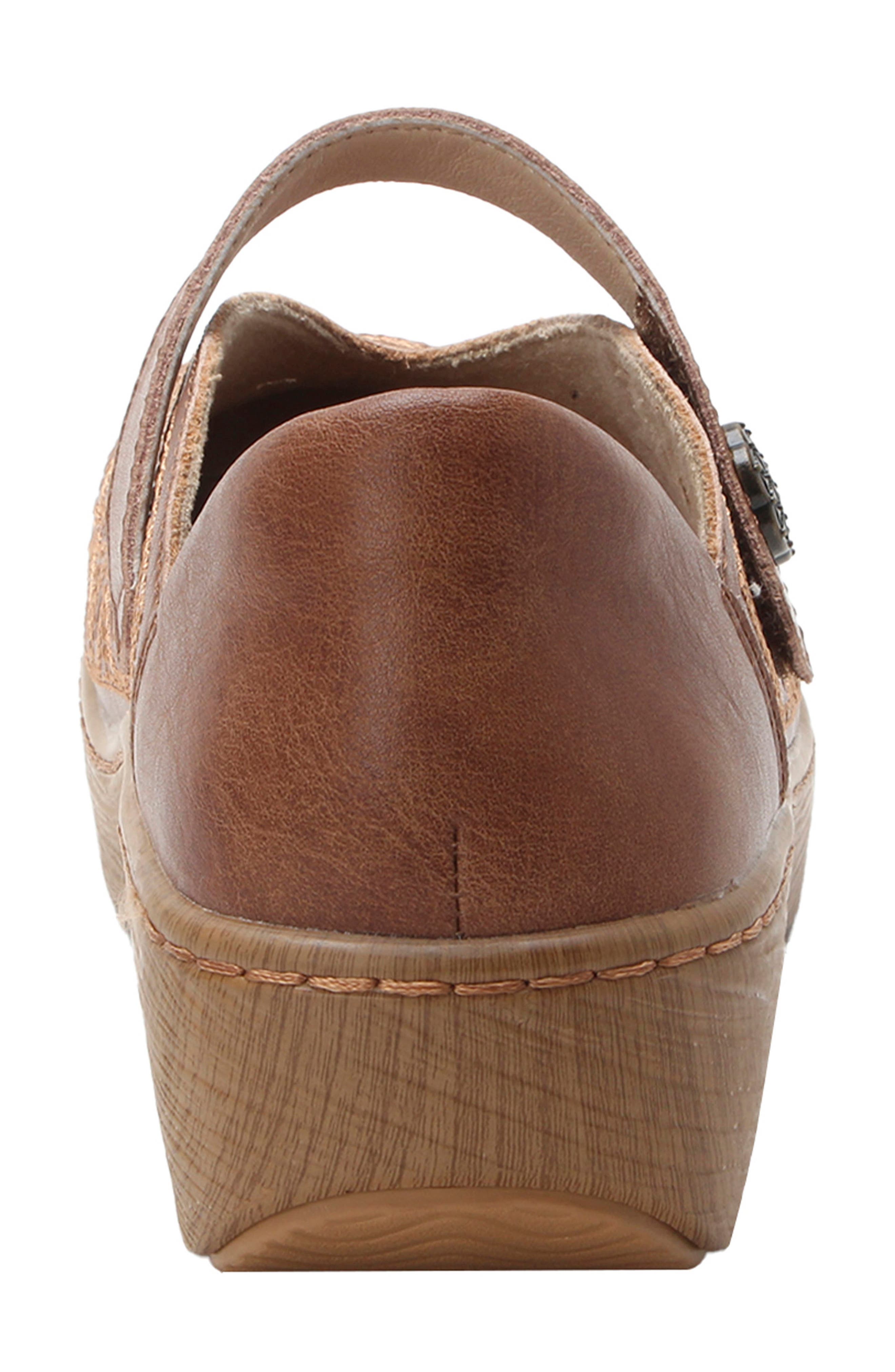 Opheliah Clog, Alternate, color, WORN COGNAC BREEZE