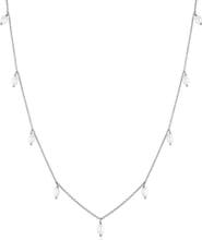 Untamed Petals Angelica Pearl Necklace