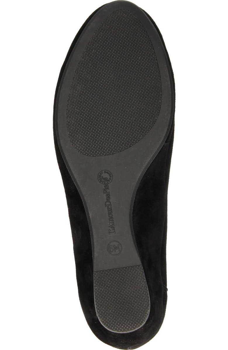 L'Amour des Pieds Bellara Round Toe Pump, Alternate, color,