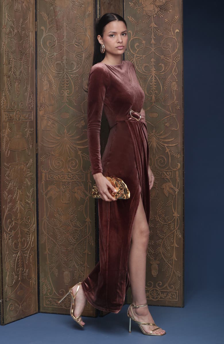 Avec Les Filles Pleated Cutout Long Sleeve Velvet Maxi Dress, Alternate, color, Chocolate Brown