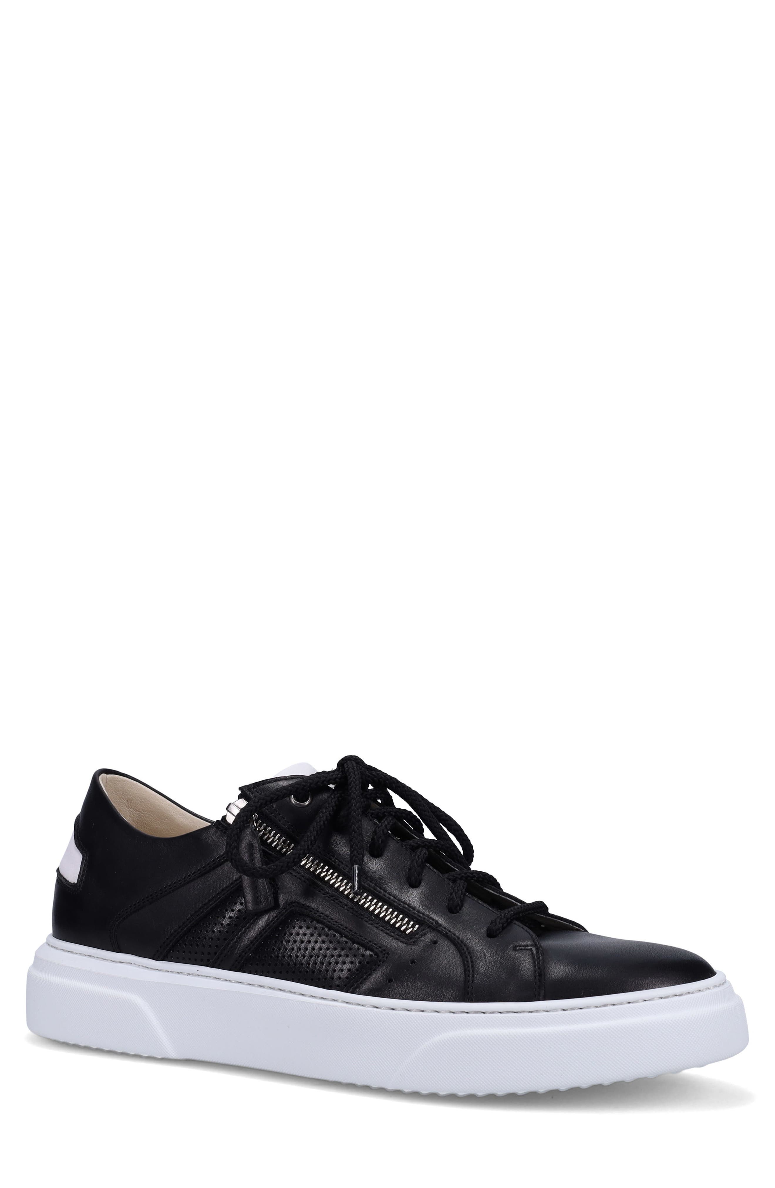 Mason Low Top Sneaker