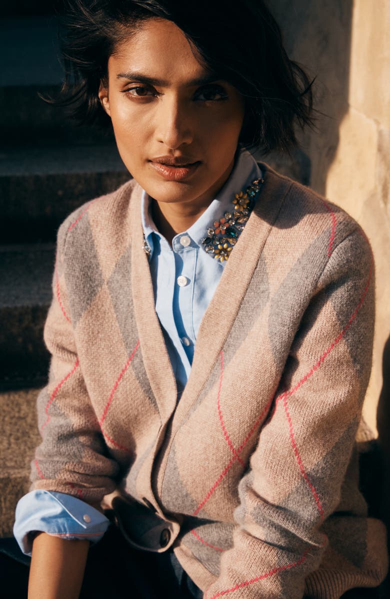 Boden Quinn Argyle Plaid Boyfriend Cardigan, Alternate, color, Neutral Argyle