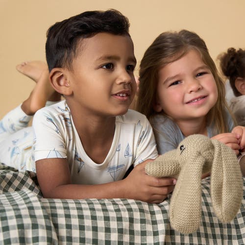 Modern Moments™ By Gerber Snug Fit 4-piece Pajama Set In Ivory Sailing