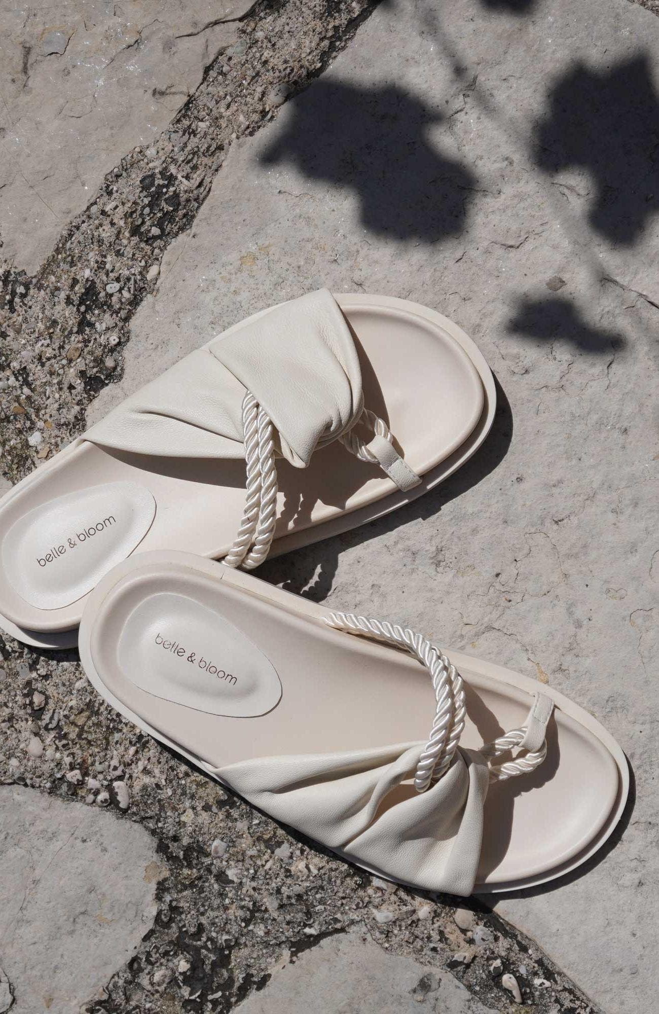 Whitehaven Slide, Alternate, color, Cream