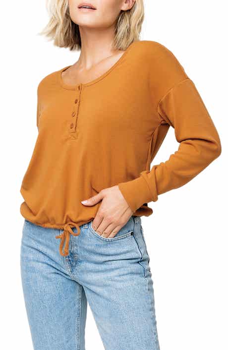 GIBSONLOOK Crop Henley Top