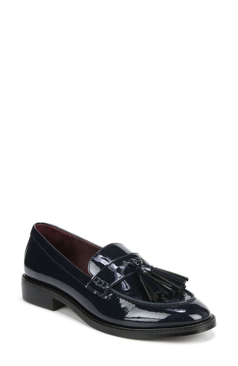 Carolyn Low Tassel Loafer (Women)