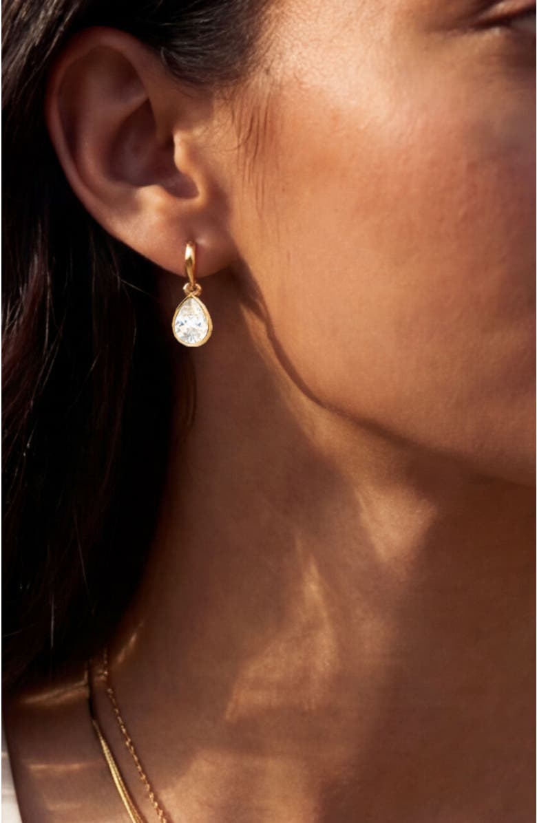 Stella & Dot Elisa Reversible Huggie Hoop Earrings, Alternate, color, Gold