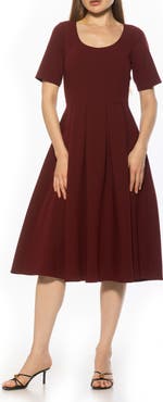 Alexia Admor Imani Pleated Short Sleeve Dress