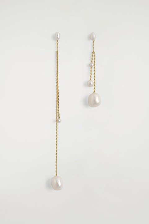 Mismatched Chain Freshwater Pearl Earrings