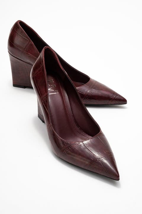 Puera Pointed Toe Wedge Pump (Women)