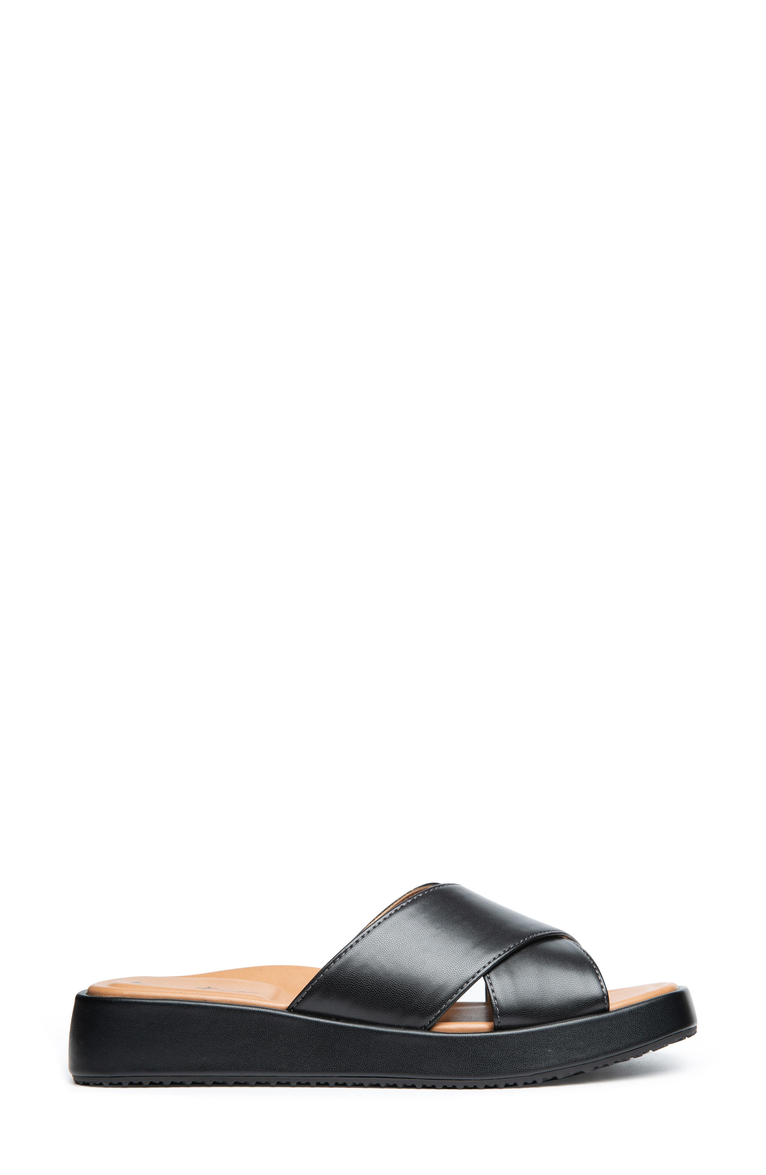 Me Too Linzi Platform Slide Sandal, Alternate, color, Black