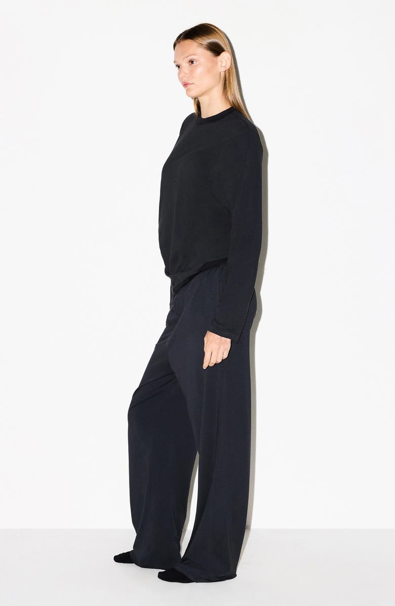 SKIMS Boyfriend Long Sleeve T-Shirt, Alternate, color, Onyx