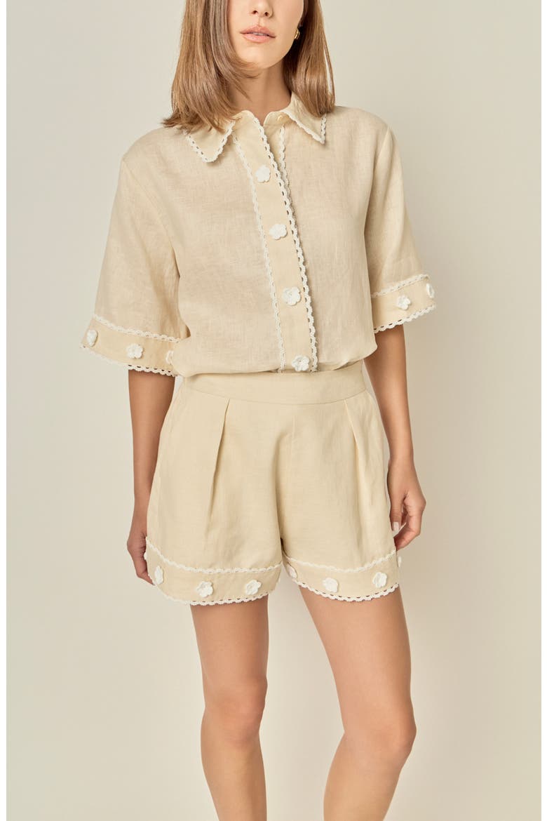 Floral Detailed Linen Shorts, Alternate, color, LIGHT BEIGE