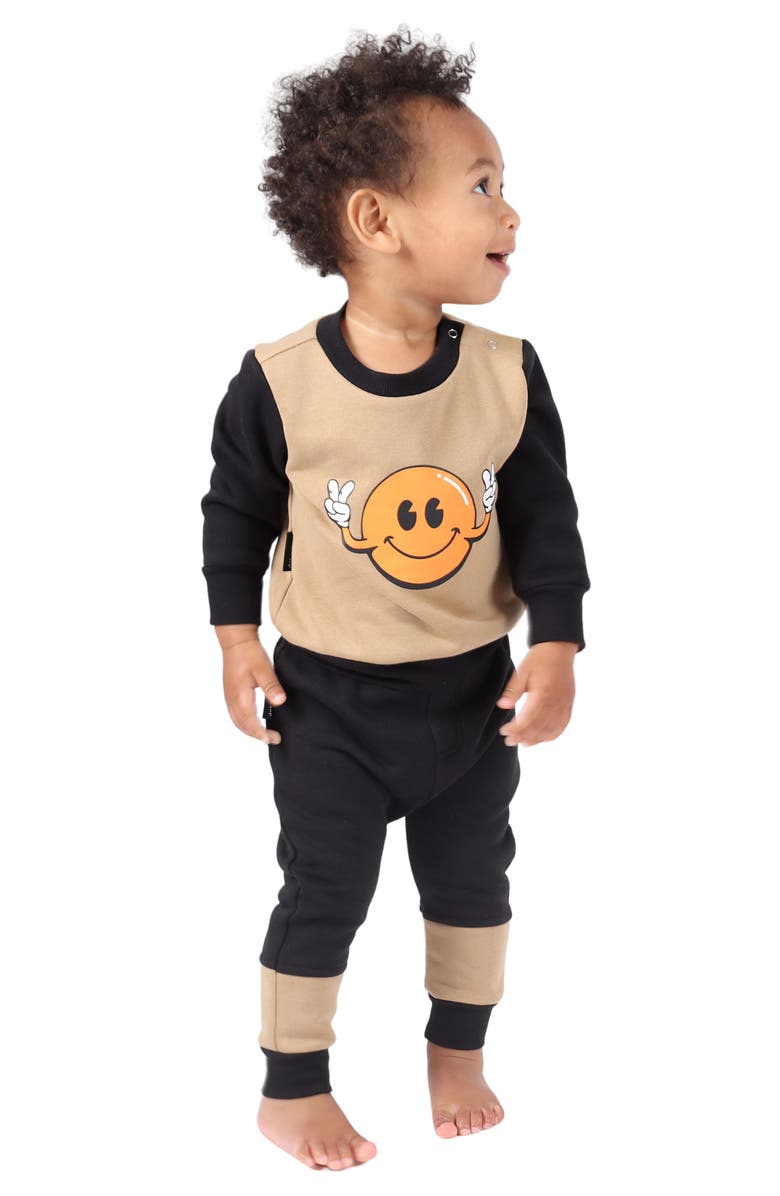 dot australia Smiley Sweatshirt & Sweatpants Set, Alternate, color, 
