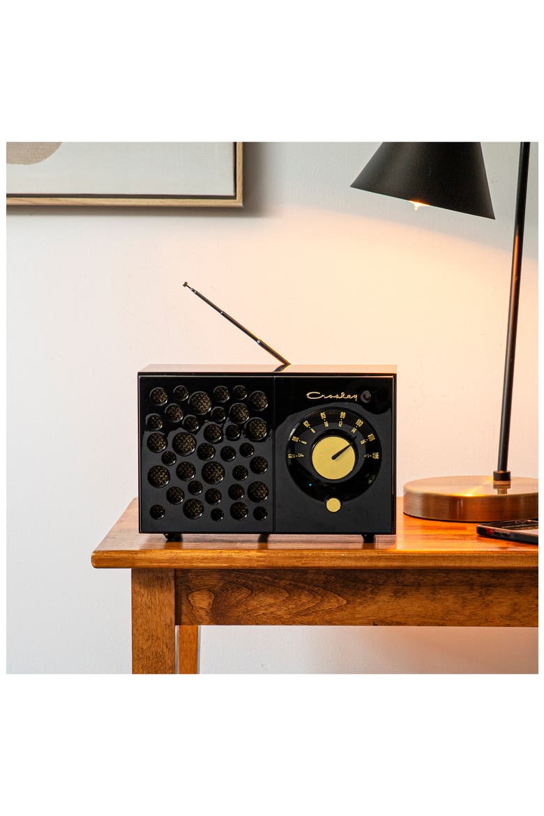 Maverick Radio, Alternate, color, BLACK