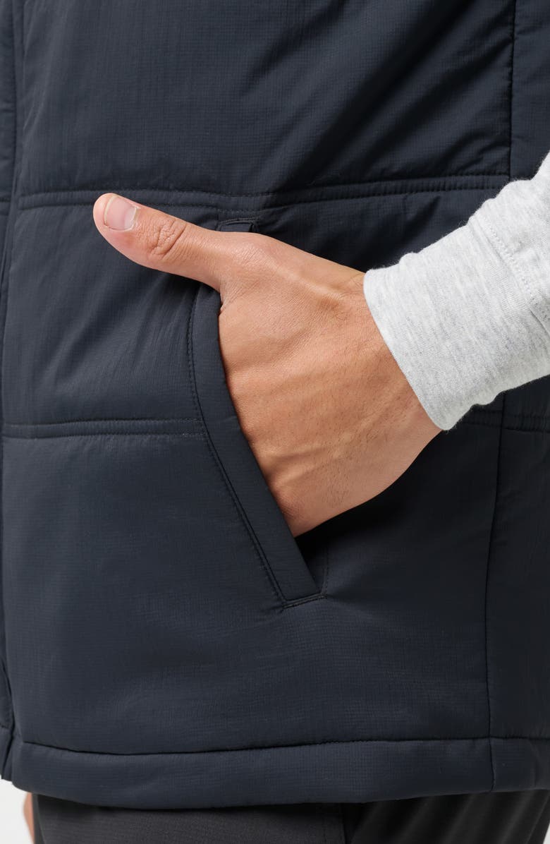 TravisMathew Palisades Nylon Puffer Vest, Alternate, color, Black