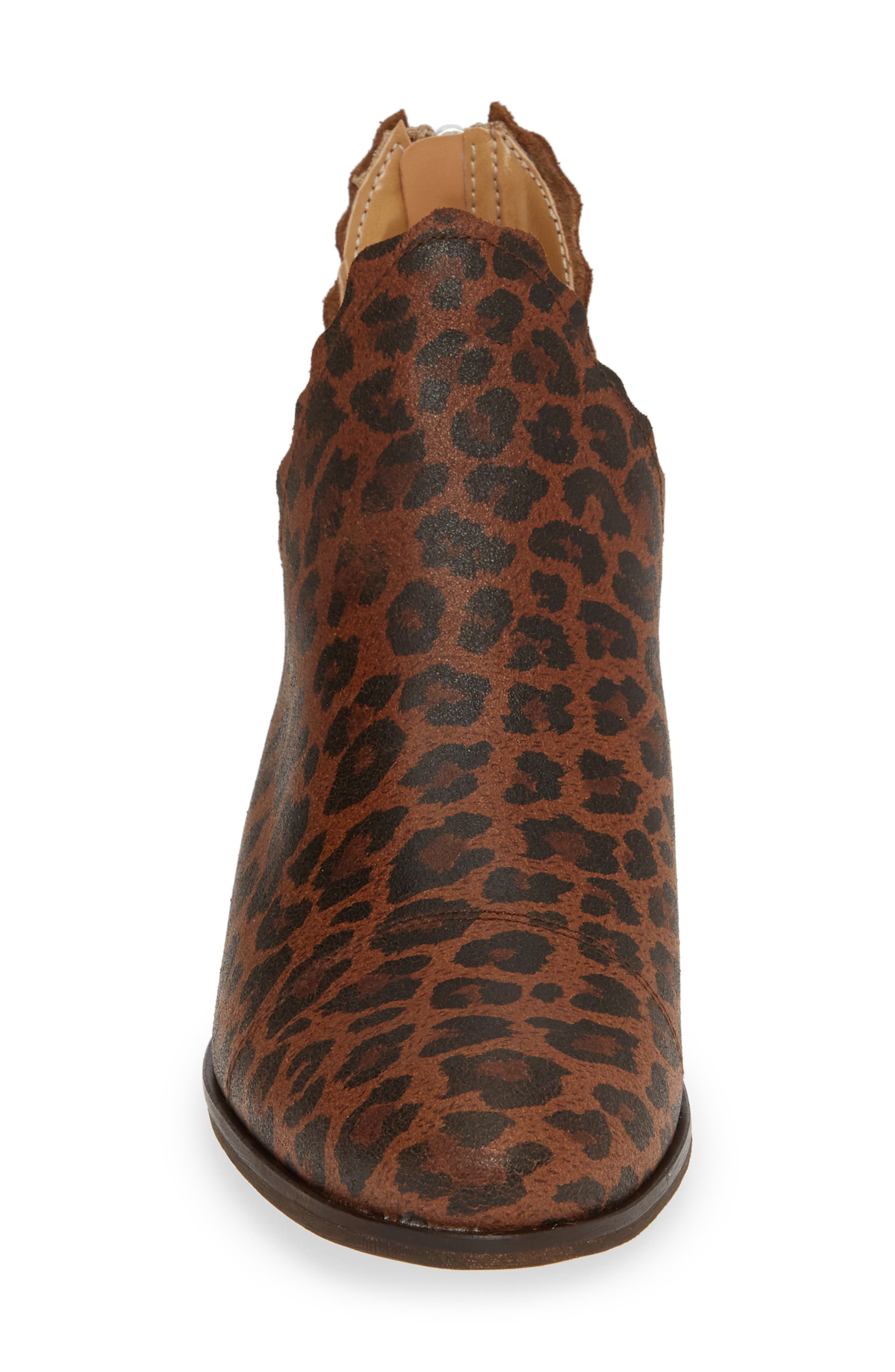 Klub Nico Bae Scalloped Bootie, Alternate, color, 