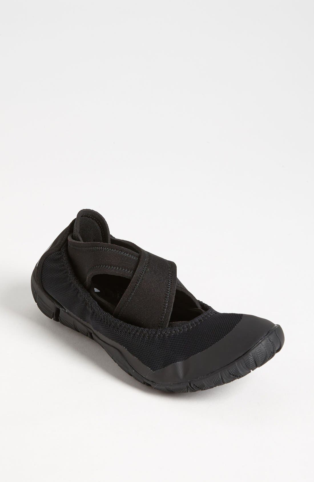 Nike 'Studio Wrap Pack' Yoga Training Shoe, Alternate, color, 