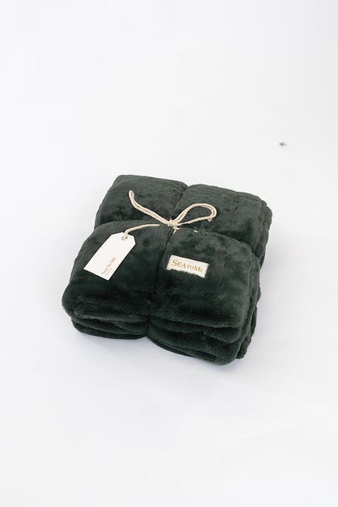 Santa Cruz Solace Faux Fur Throw Blanket