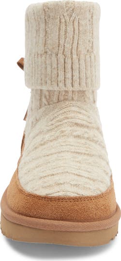 Classic Mini Cable Knit Bootie