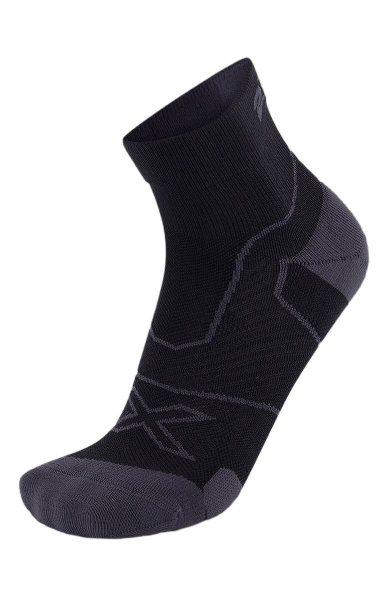 2XU Vectr Cushion 1/4 Crew Socks, Alternate, color, Black/Titanium