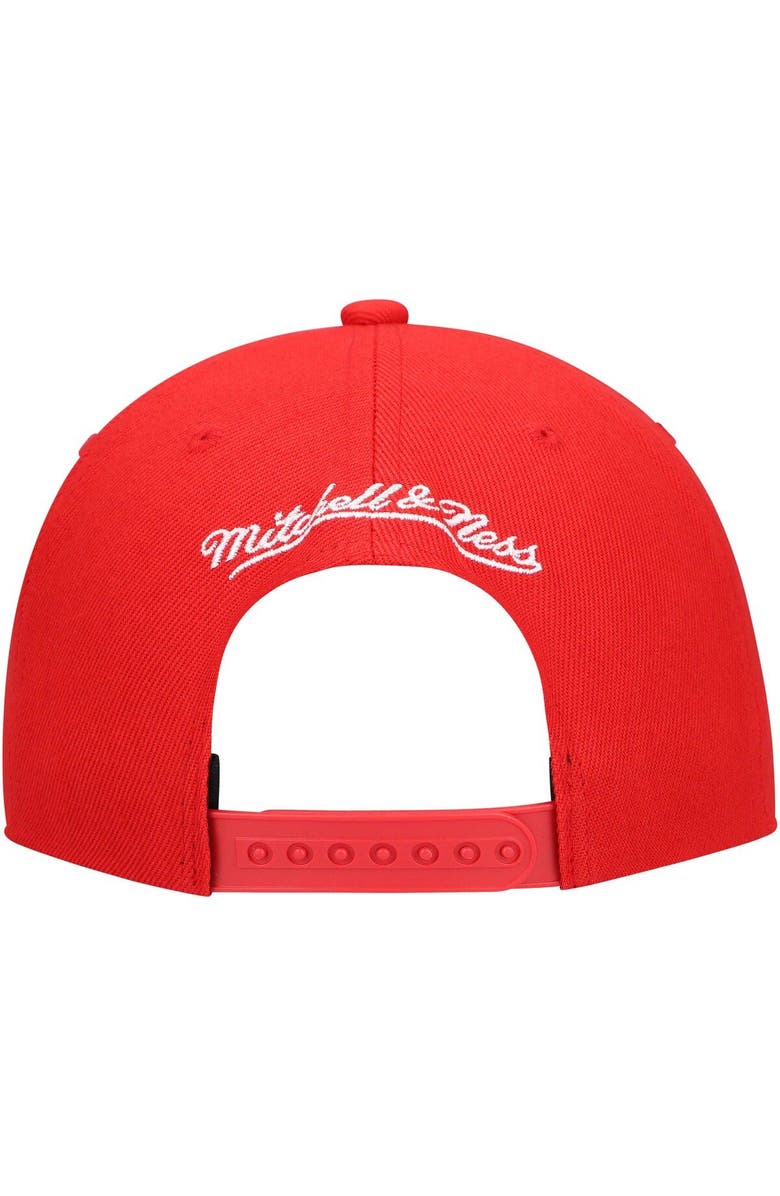 Mitchell & Ness Men's Mitchell & Ness Red Chicago Bulls Hardwood Classics Swingman Pop Snapback Hat, Alternate, color,