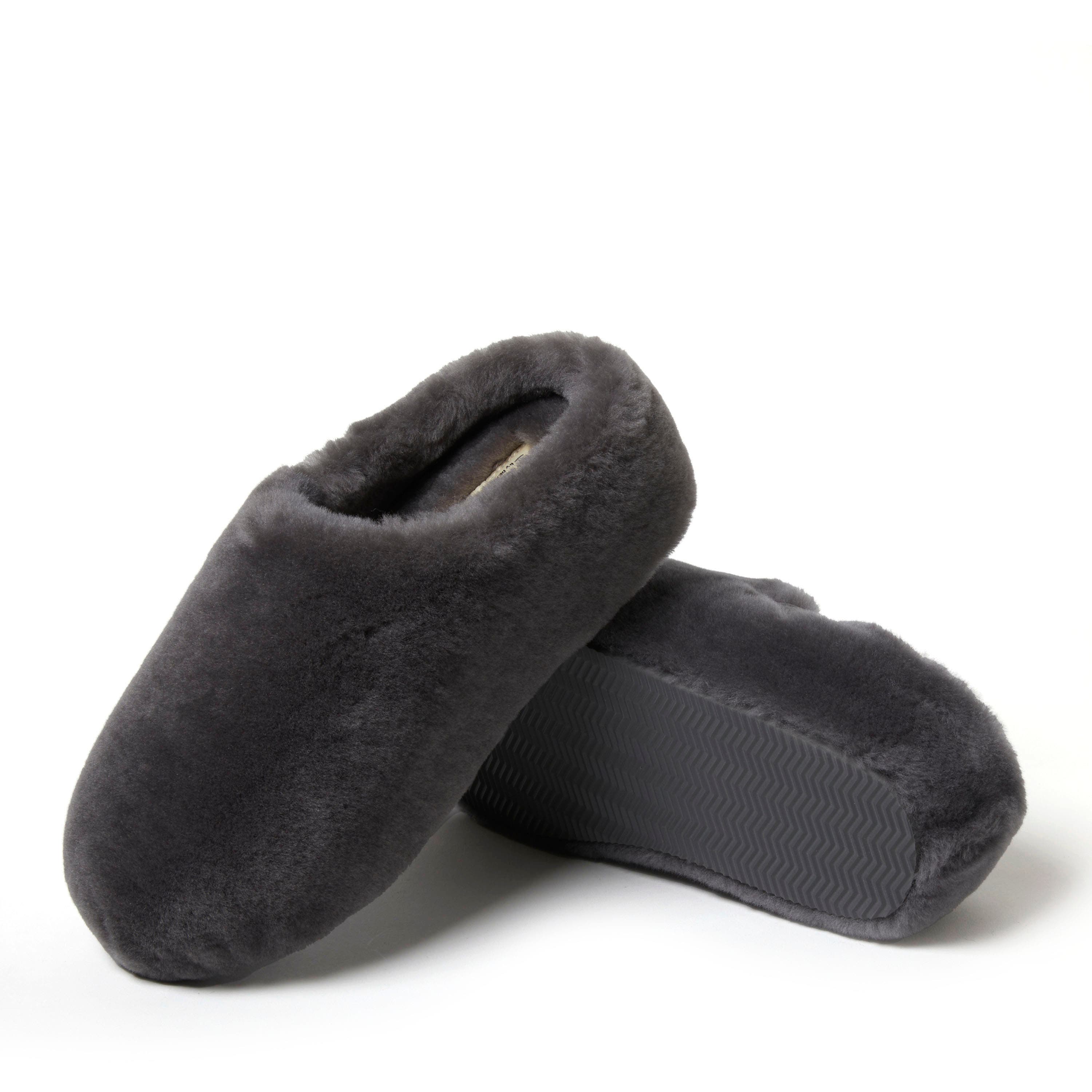 DEARFOAMS Fireside Maryboro Genuine Shearling Platform Fuzzy Clog Slipper, Alternate, color, Grey