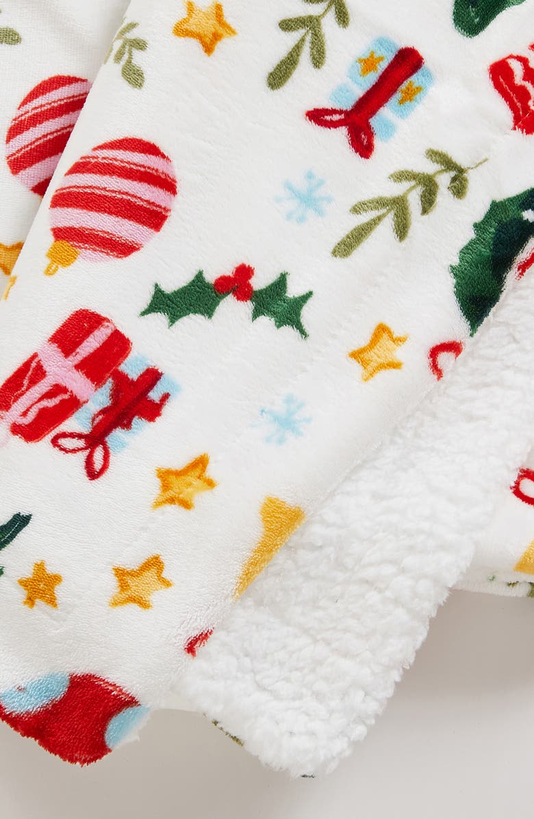 Woven & Weft Holiday Print Reversible Faux Shearling Throw Blanket, Alternate, color, Celebration