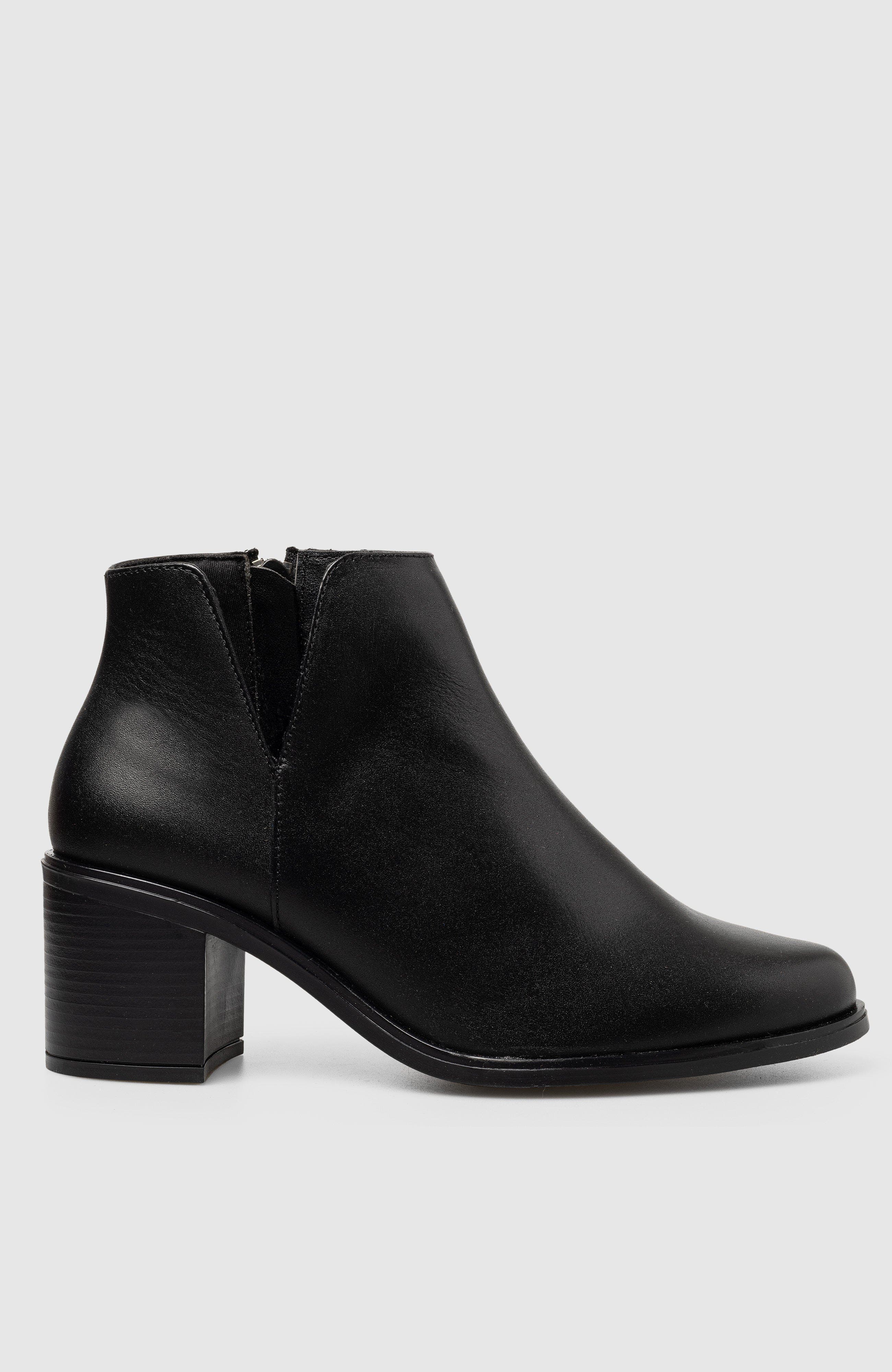 Manela Alexa Chelsea Bootie, Alternate, color, Black
