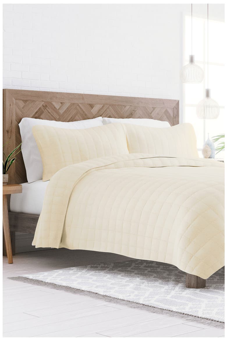 Premium Ultra Quilt & Sham Set, Alternate, color, IVORY