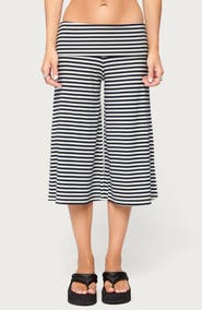 EDIKTED Kelia Foldover Bermuda Shorts