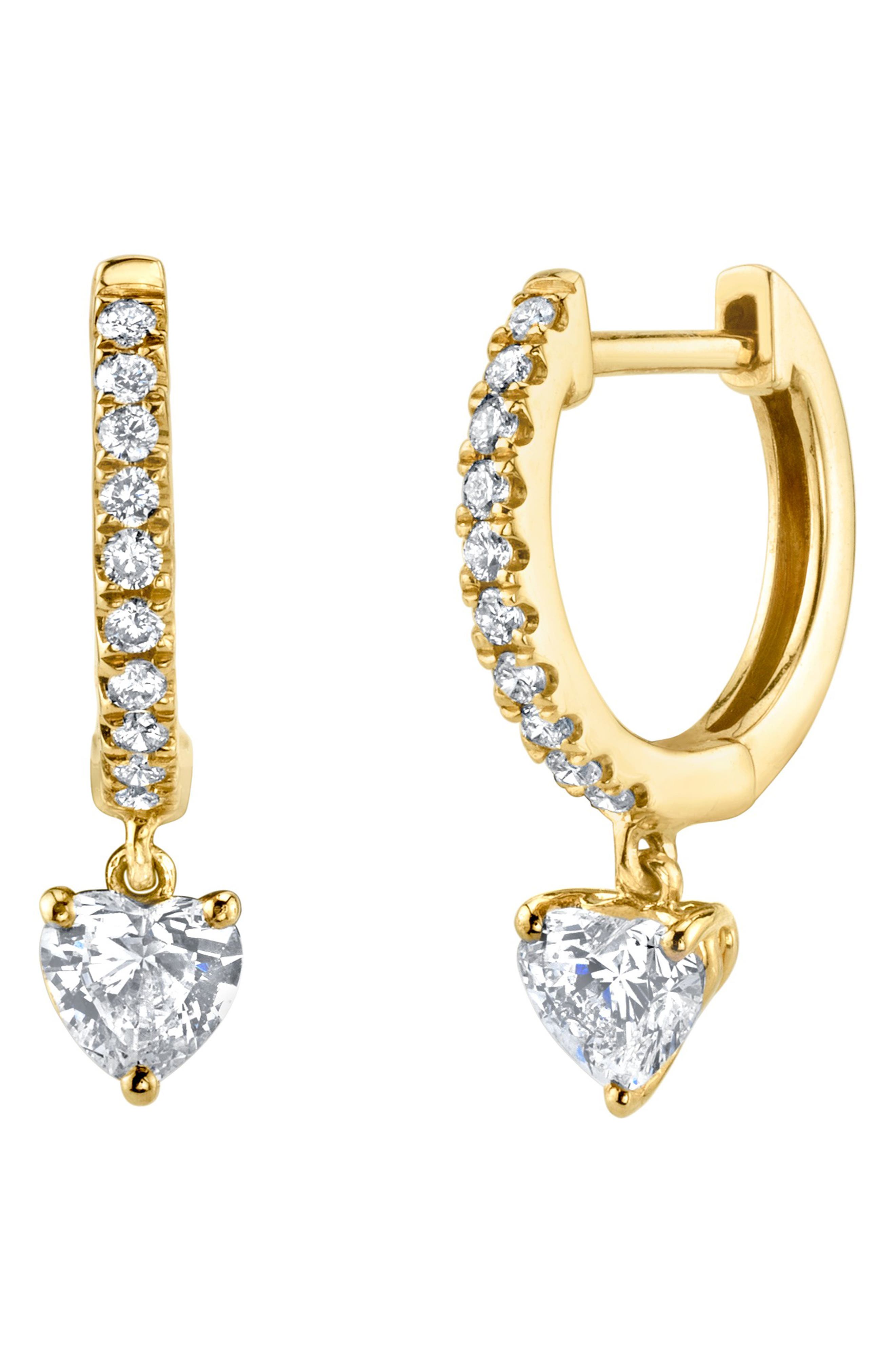 selected 18K YELLOW GOLD