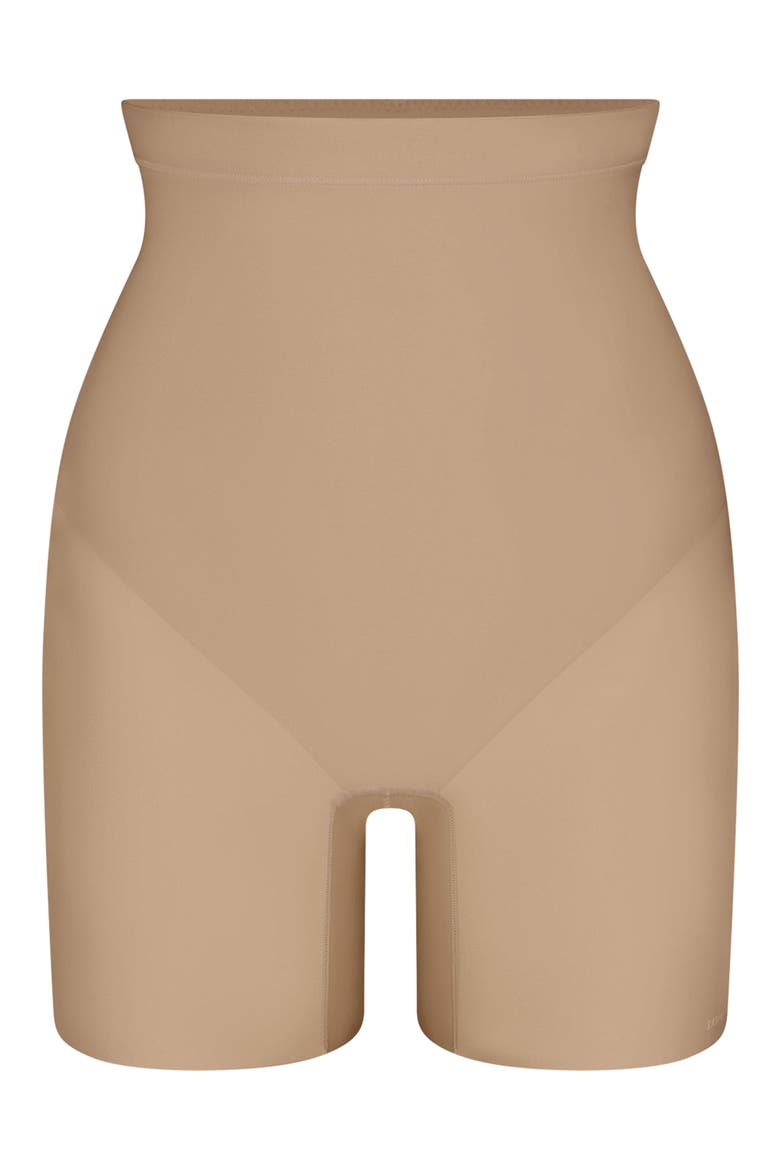 Body Core Sculpt Mid Rise Shorts, Alternate, color, CLAY