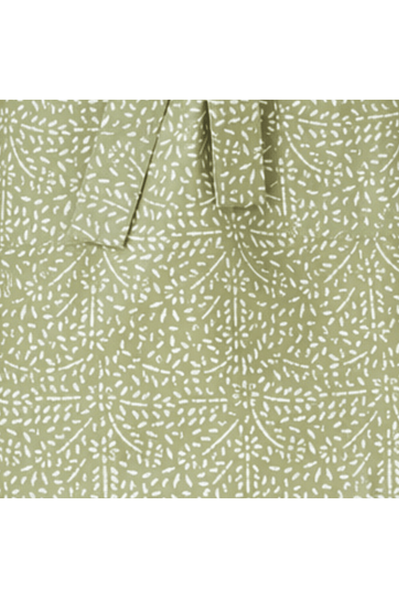 Distressed Geometric Print Apron Olive Cotton Everyday, Alternate, color, Green