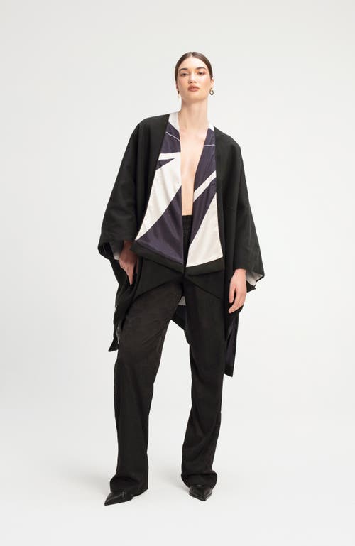 Diarrablu Amy Reversible Poncho In Fama Noir