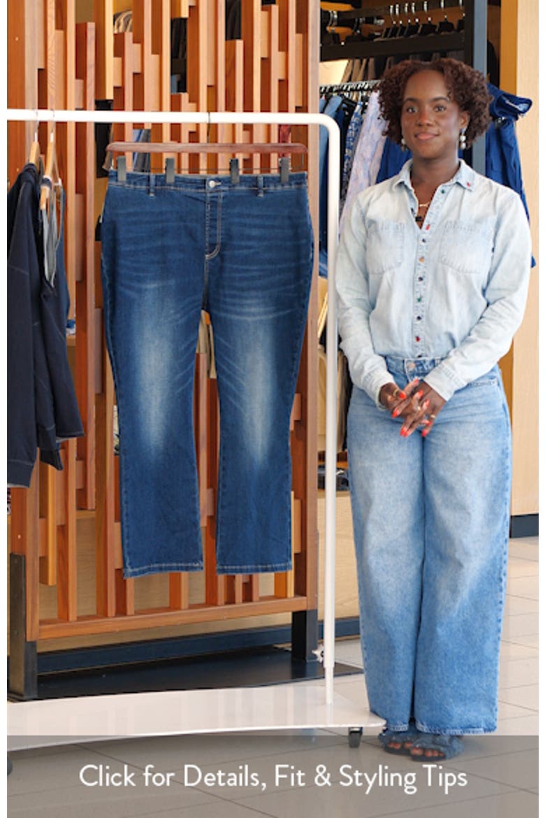 Estelle Pull-On Ankle Flare Jeans video