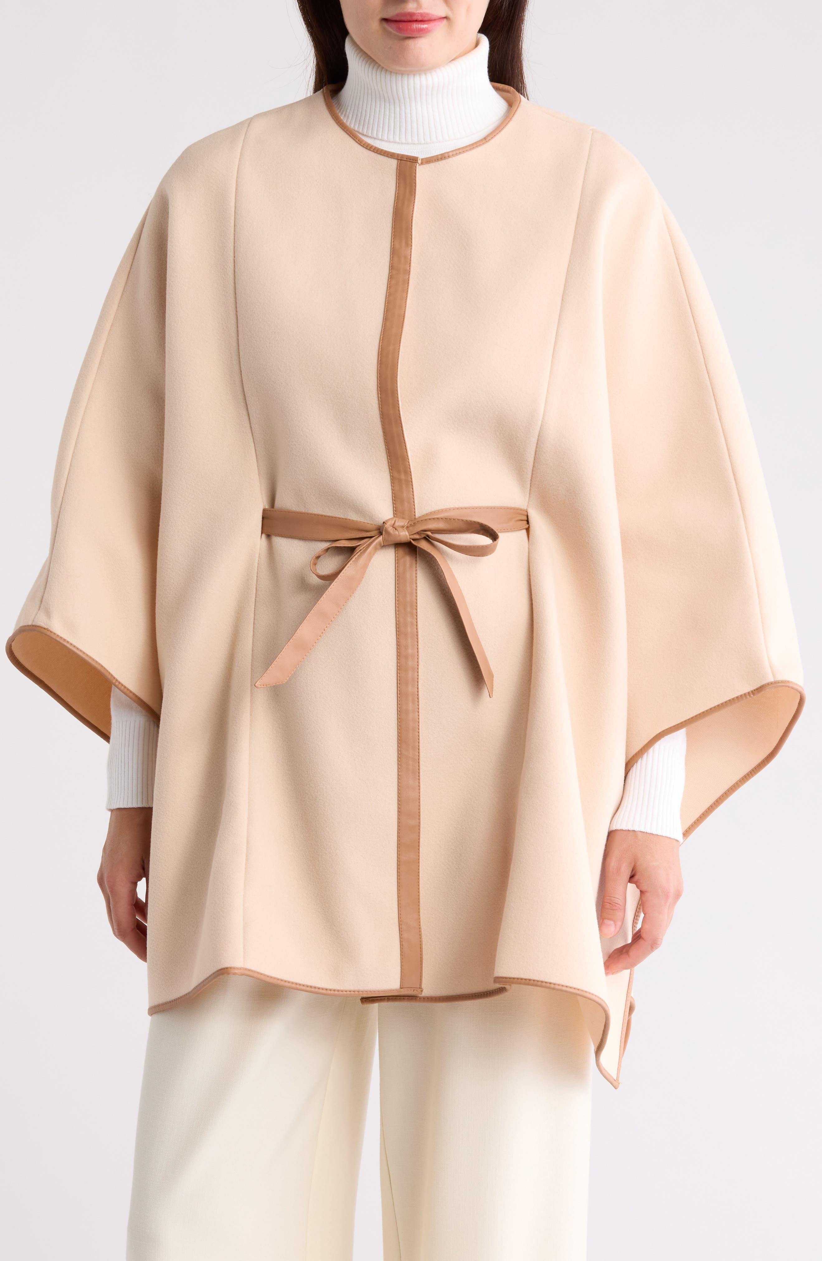 La Fiorentina Leather Pipe Trim Cape