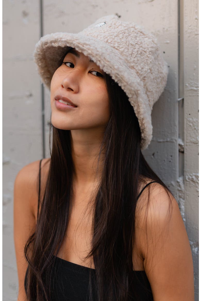 High-Pile Fleece Bucket Hat, Alternate, color, CREAM